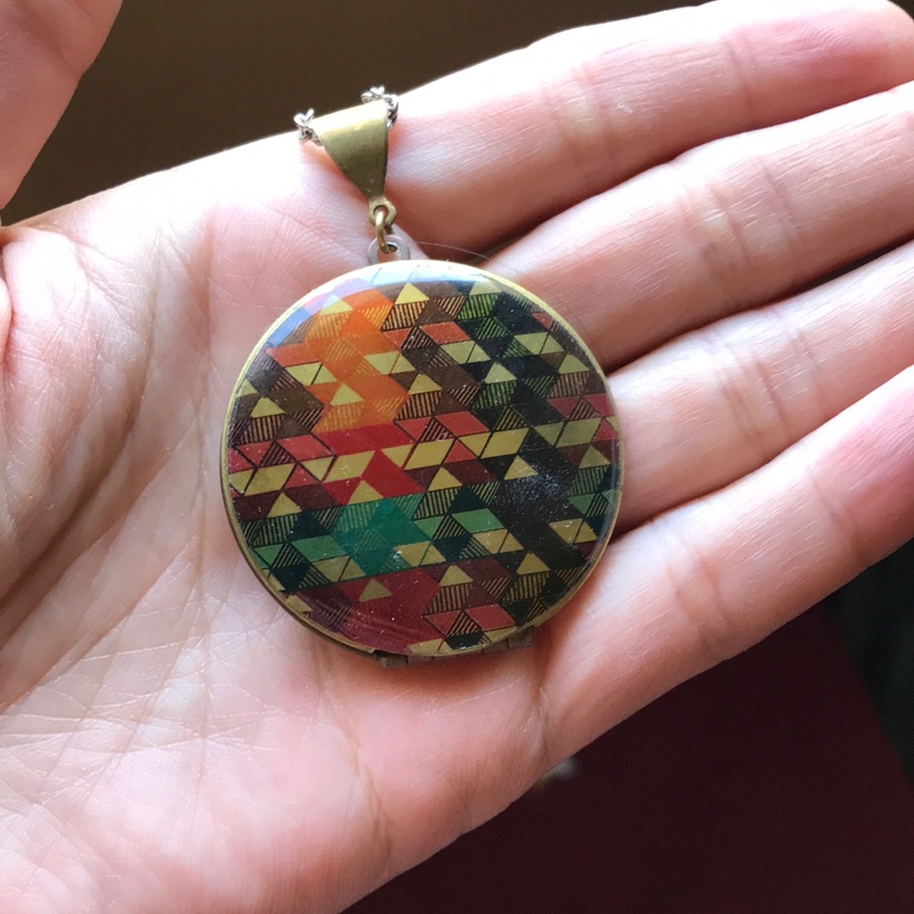 Rare verabel locket necklace